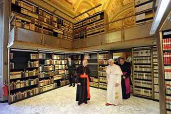 Biblioteca Apostolica Vaticano Benedicto XVI