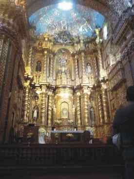 altar jesuita Quito