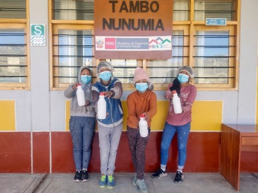 adolescentes aprenden prep yogurt Cajatambo