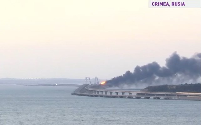 explosion puente Crimea RT