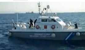 guardacosta griego rodea flotilla gaza