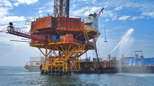 pozo petrolero marino
