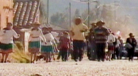 indigenas calle pueblo
