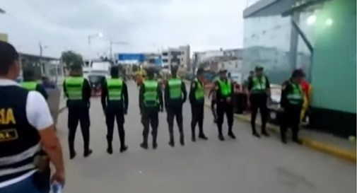 policias control frontera Ecuador Tumbes