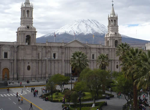 plaza armas Arequipa 2