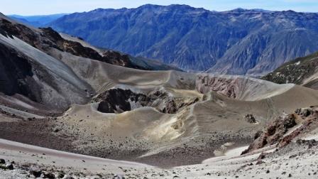 Crater Huaynaputina INGEMMET