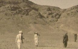 caminantes afganistan desierto