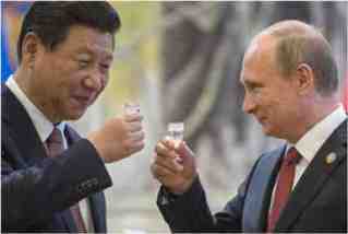 Xi Jing Ping Vladimir Putin brindis