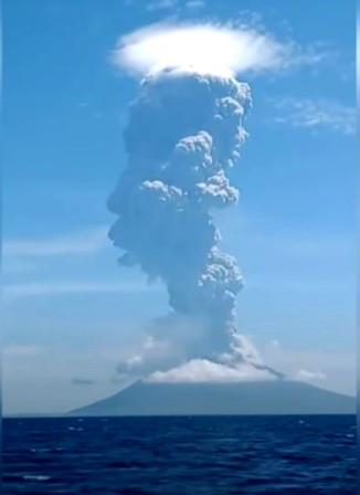 volcan Lewotolo 29 nov 2020