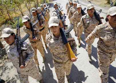 mujeres irakies combatientes