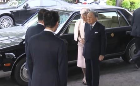 Akihito 3