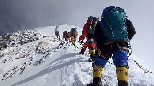 escaladores Everest