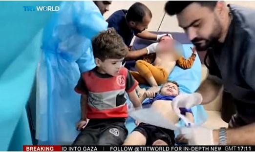 ninos heridos hacinados Gaza oct 2023
