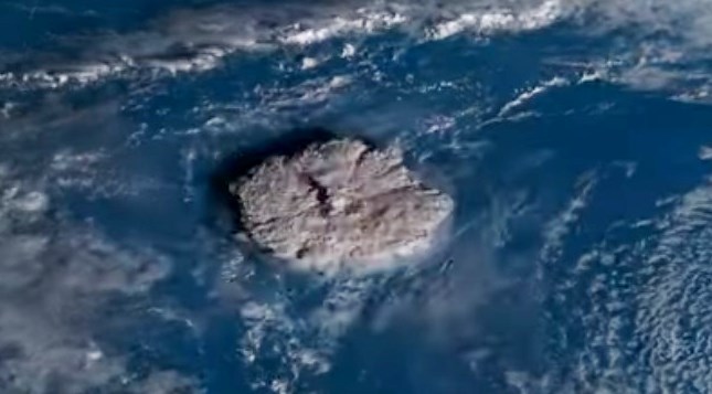 erupcion volcan submarino Tonga ene 2022
