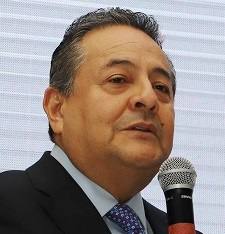 Alfonso Velasquez 4