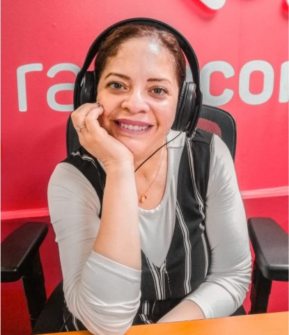 Angie Palomino Radio Corazon