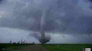 Tornado Arkansas abr 2014 tt5com